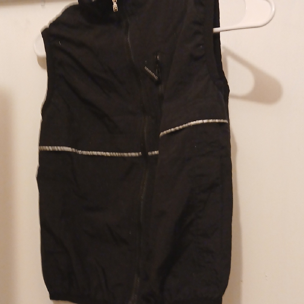 Stylish Black Vest with Zipper